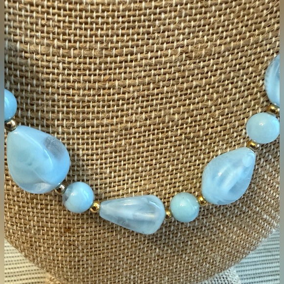 3 piece Blue Lucite &  Acrylic Faceted Necklaces and ceramic artisan earrings - Picture 6 of 14